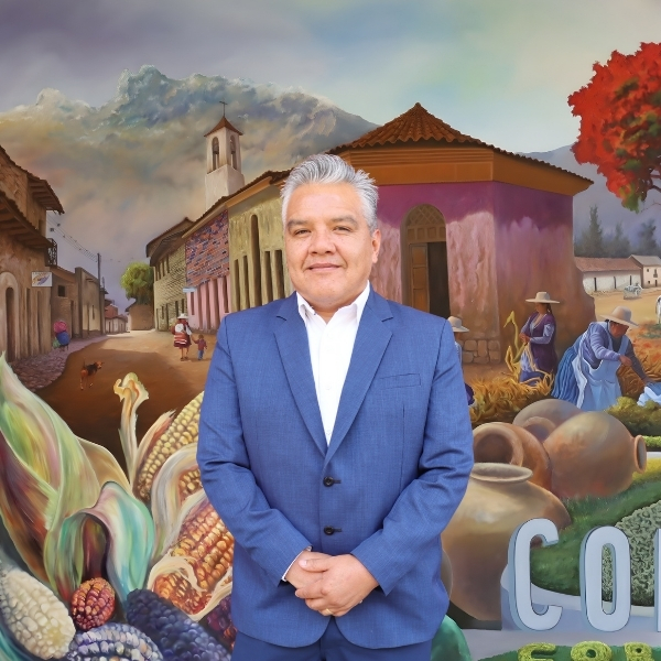 Lic. Ivan Ronald Padilla Torrez